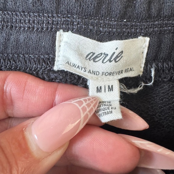 Aerie Oversized Joggers Black Women's Medium Cozy Fleece Sweatpants Lounge Fit - Picture 6 of 6